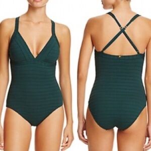 AMORESSA Vanya Band Run Empire One Piece Cypress Green Size 6